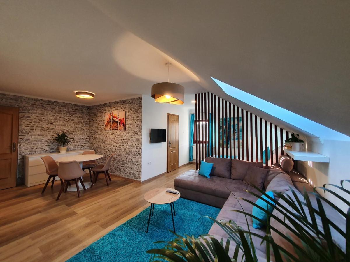 Reteskert Vendeghaz Es Apartman เบลาแพตฟอลวา ภายนอก รูปภาพ