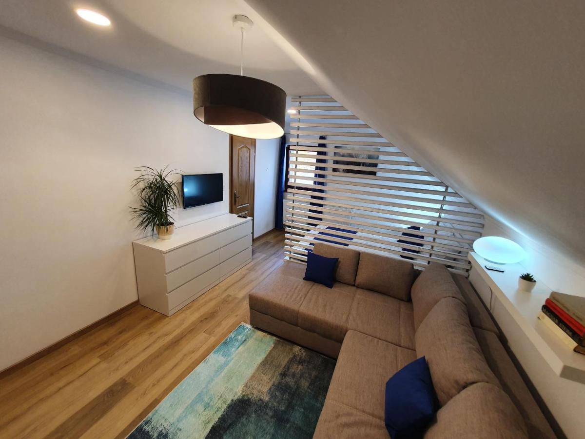 Reteskert Vendeghaz Es Apartman เบลาแพตฟอลวา ภายนอก รูปภาพ